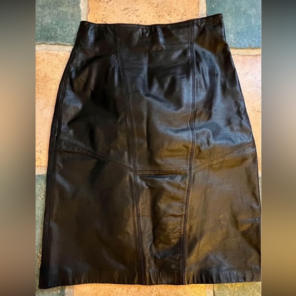 Wilson's Leather Skirt - Picture 1 of 5